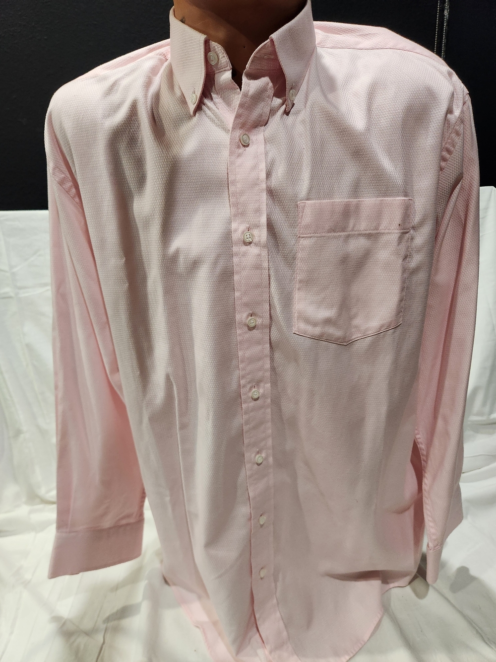 Men's Classic  Cutom -Made. Button-Down Shirt in Light Pink Size XXL